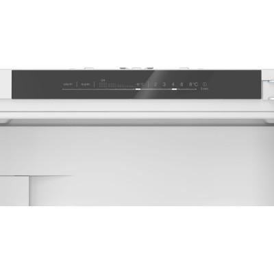 Bosch - KIL82ADD0 - Serie 6, Helintegrerad kyl med frysfack, 177.2 x 55.8 cm, Platta gångjärn med mjukstängning