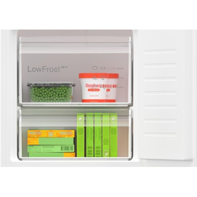 Bosch - KIV87VFE0 - Serie 4, Integrerad kyl/frys, 177.2 x 54.1 cm, Platta gångjärn