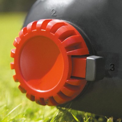 Black & Decker - Mossrivare - Gräsmatteluftare - GD300-QS