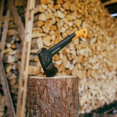 Fiskars - Universalyxa S X18 - A12771