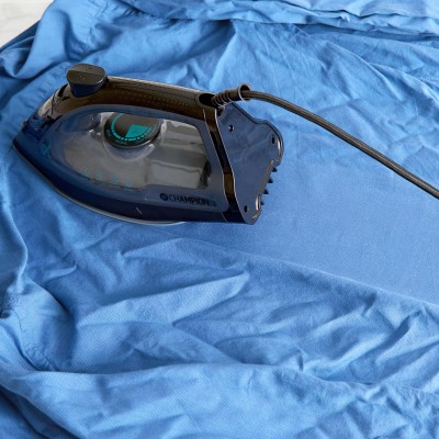 Champion - Ångstrykjärn Ceramic 2400W SJ500 Svart - A11613