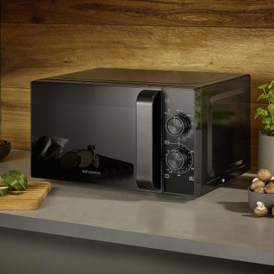 Severin - Mikrovågsugn med grillfunktion 20L 1000W MW 7792 - A15717