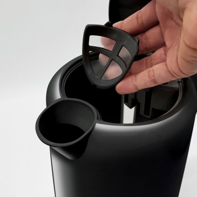 Vattenkokare Diamond 1,5L 2200W svart