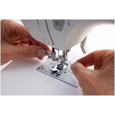 Singer - Symaskin C7225 Elektronisk 97st sömmar inkl förlängningsbord - A12030