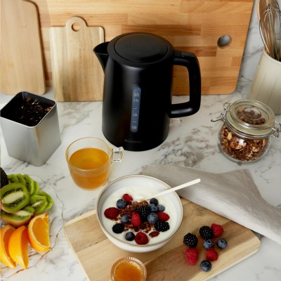 Champion - Vattenkokare 1,7L VK120 Mattsvart - CHVK120