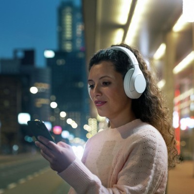 Hörlurar Over-Ear ANC App 60h TAH8506WT/00 Vita